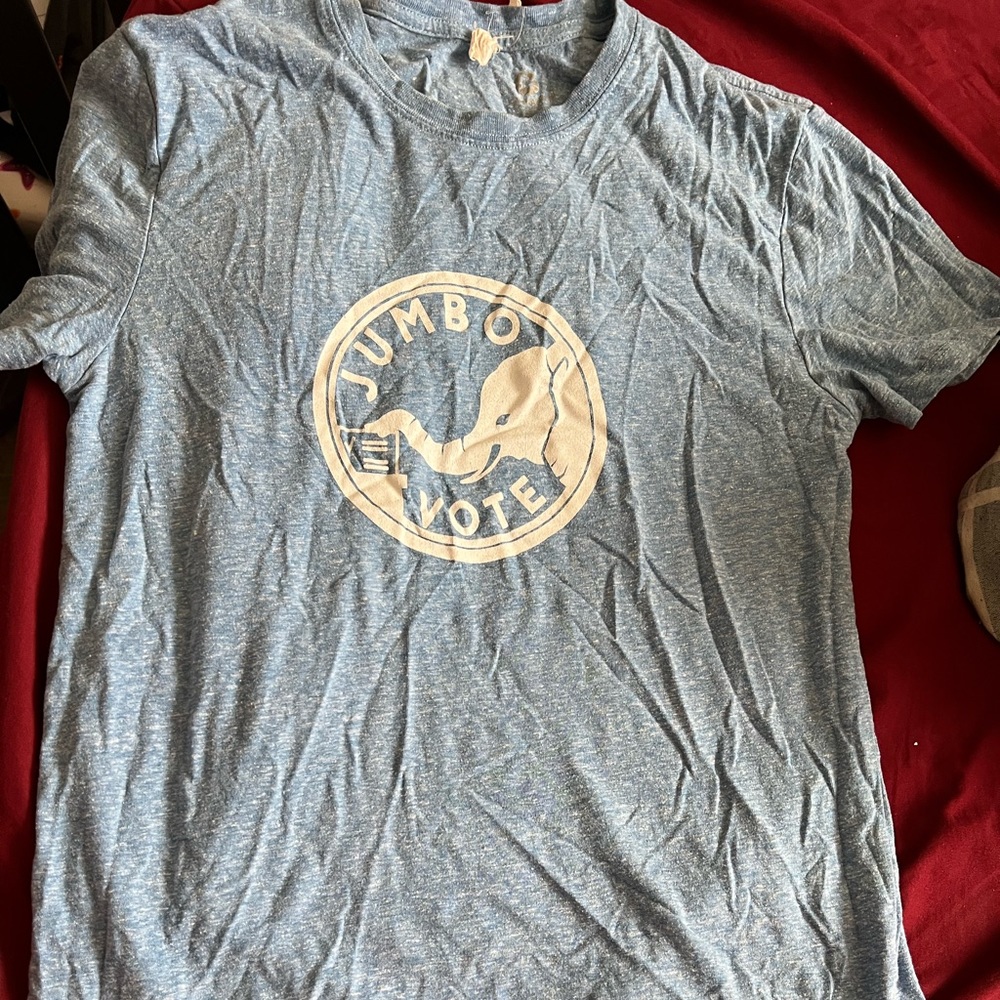 Blue T-shirt Size Medium